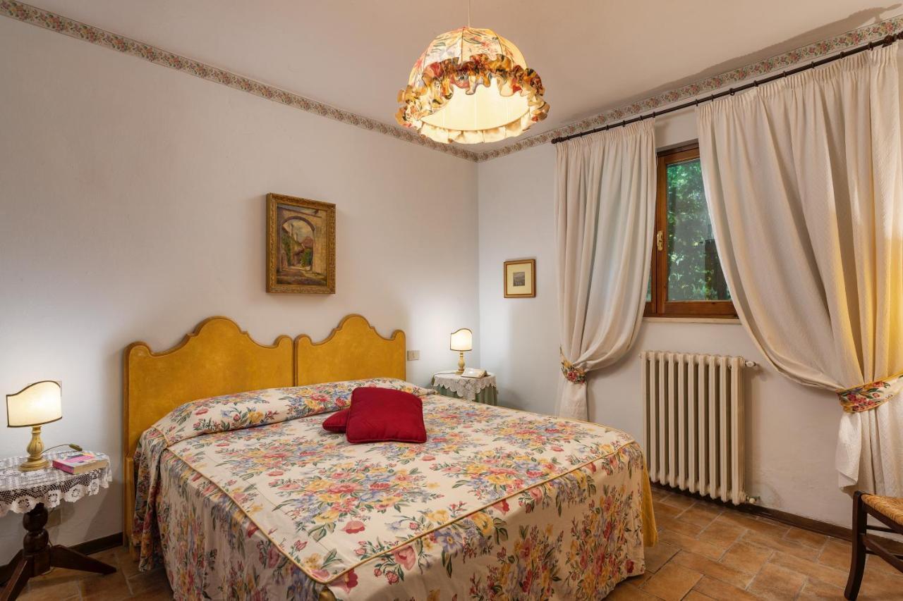 Podere Oliveta Poggibonsi Bagian luar foto